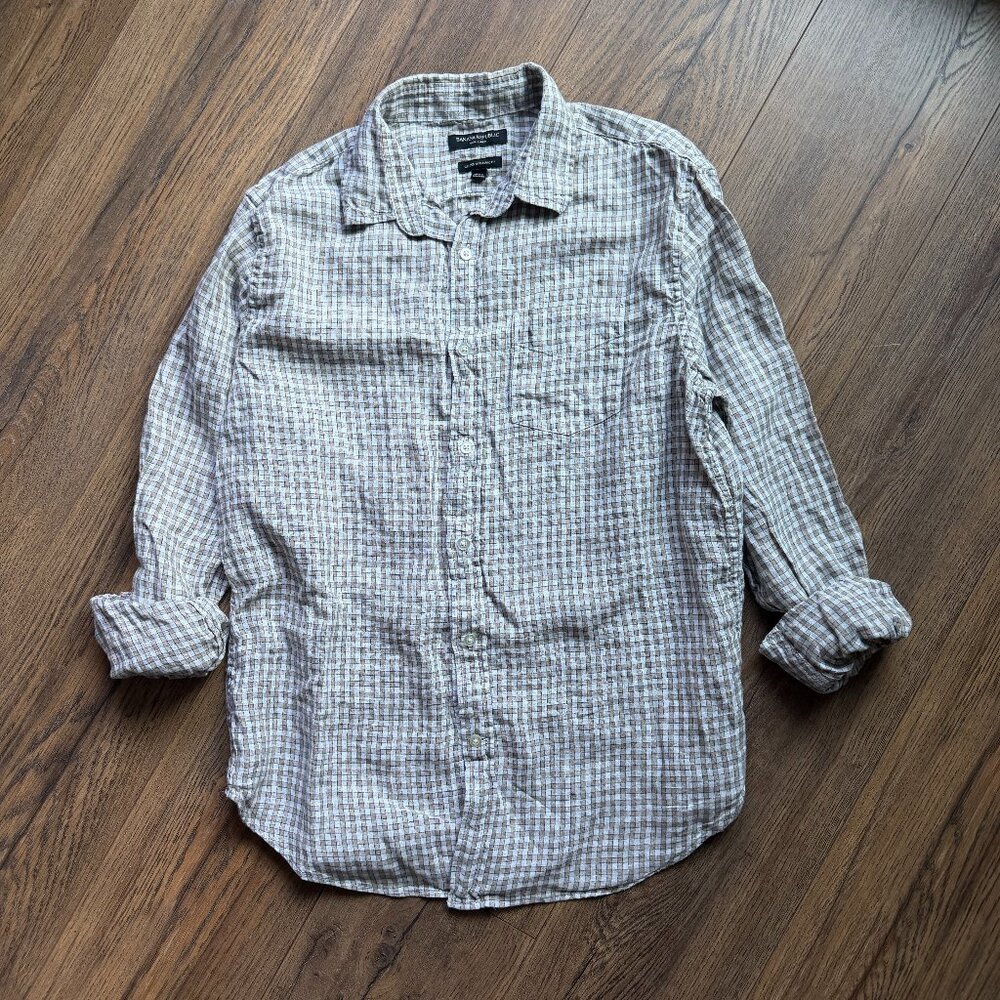 Banana Republic Blue Plaid Shirt Men's Medium Long Sleeve Spread Collar